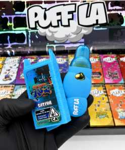 Puff LA Disposable 2G Liquid Diamonds vape with Sour Razz Blue Slushy x Berry Kush Sativa packaging.