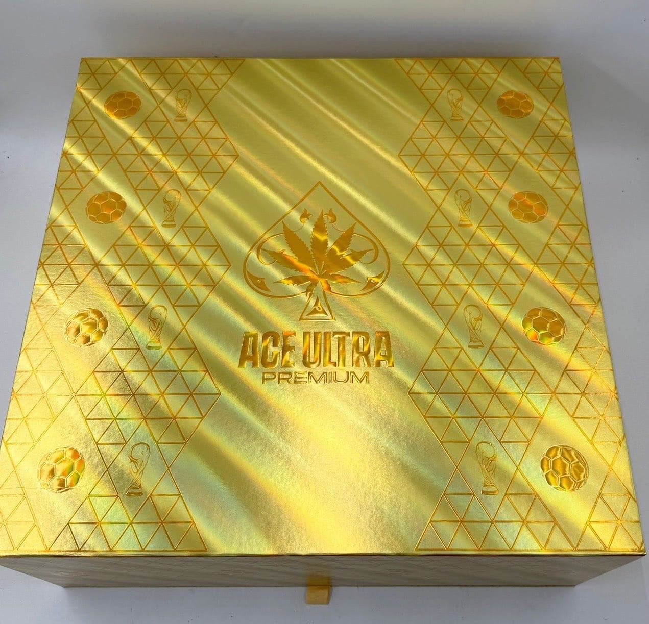 Ace Ultra 2g disposable World Cup Edition