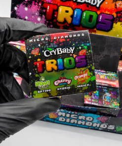 CryBaby Trios Micro Diamonds master box with 32-pack and 112g packaging