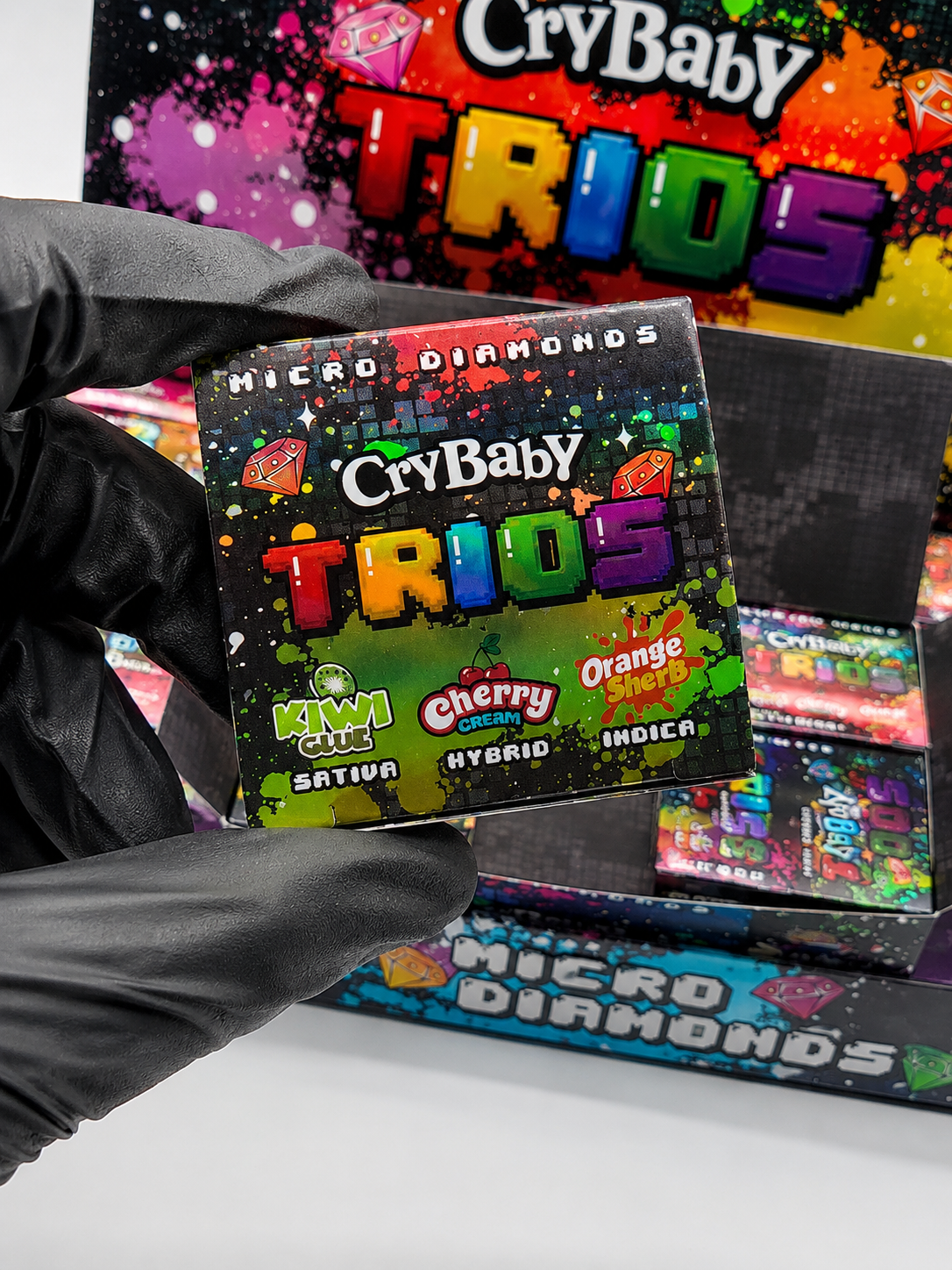 CryBaby Trios Micro Diamonds master box with 32-pack and 112g packaging